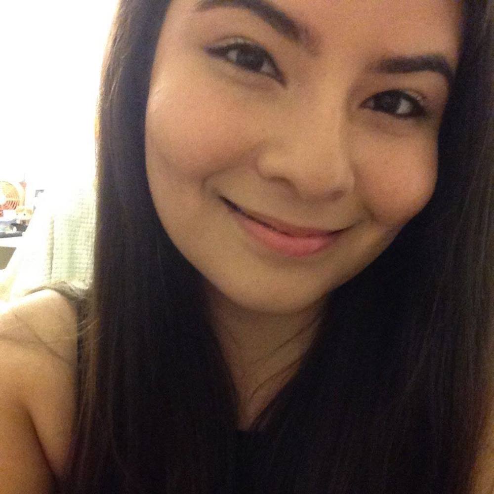 Meet your Posher, Ana